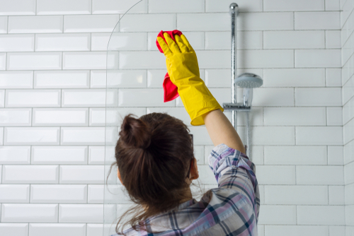 what is the best method in cleaning the bathrooms